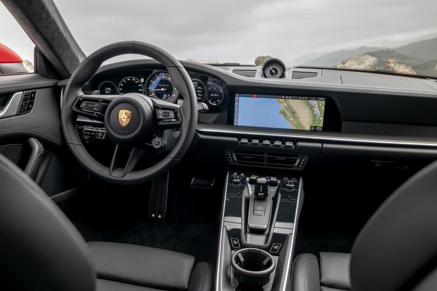Торпедо Porsche 911 Turbo S (992) 2020 года  (WW) (фото 44 из 49)